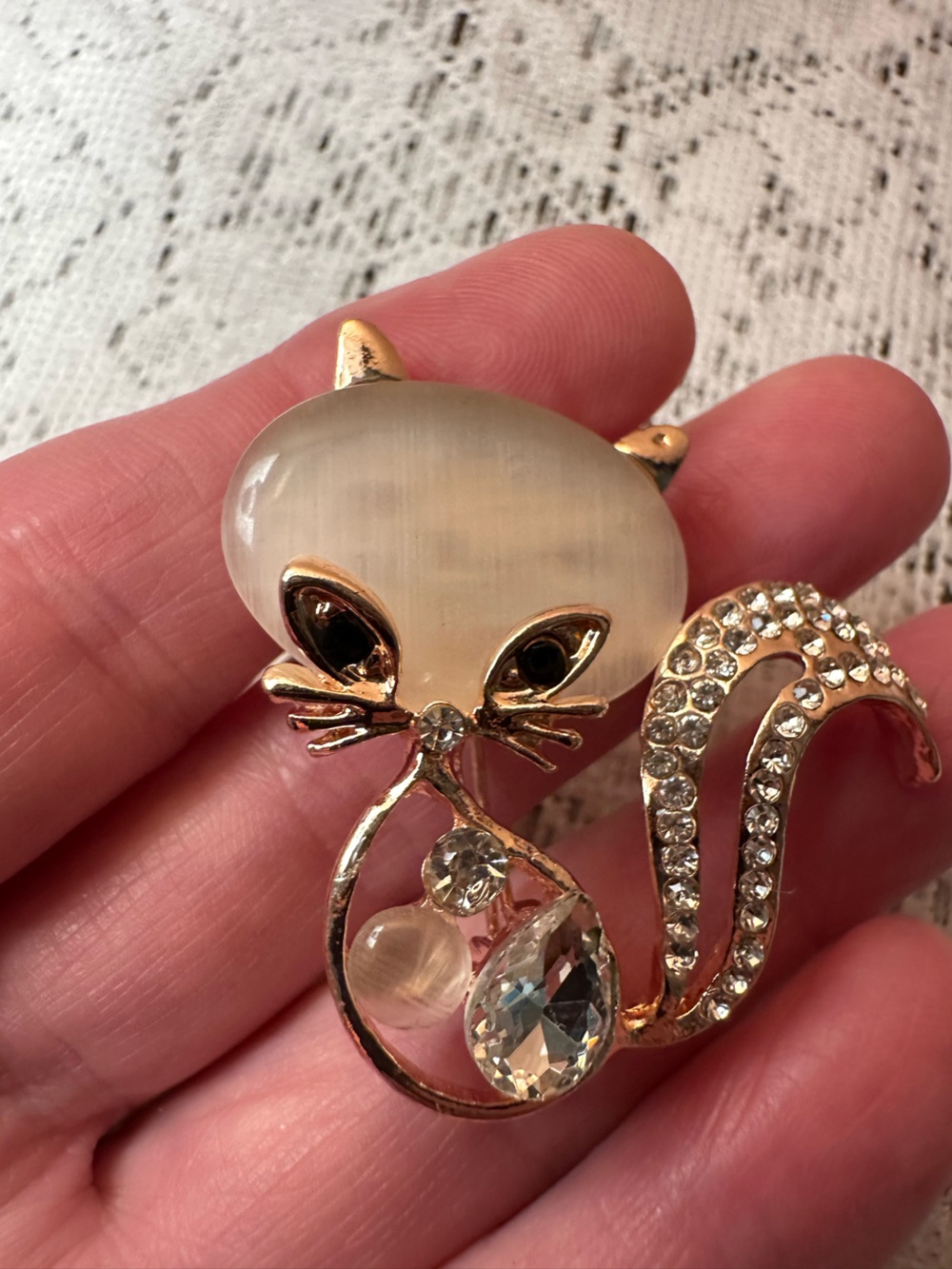 Gold Tone Cat Brooch with Clear Gem Accents